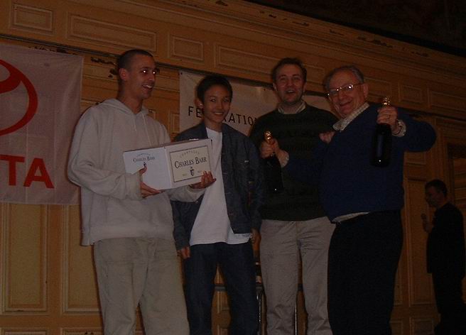 Paris 2002 - le COP remporte le tournoi par quipe